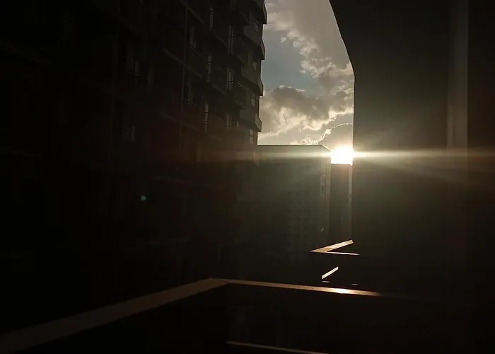 Modern Moa Escape, Work, Chill & Views Apartment Manila
